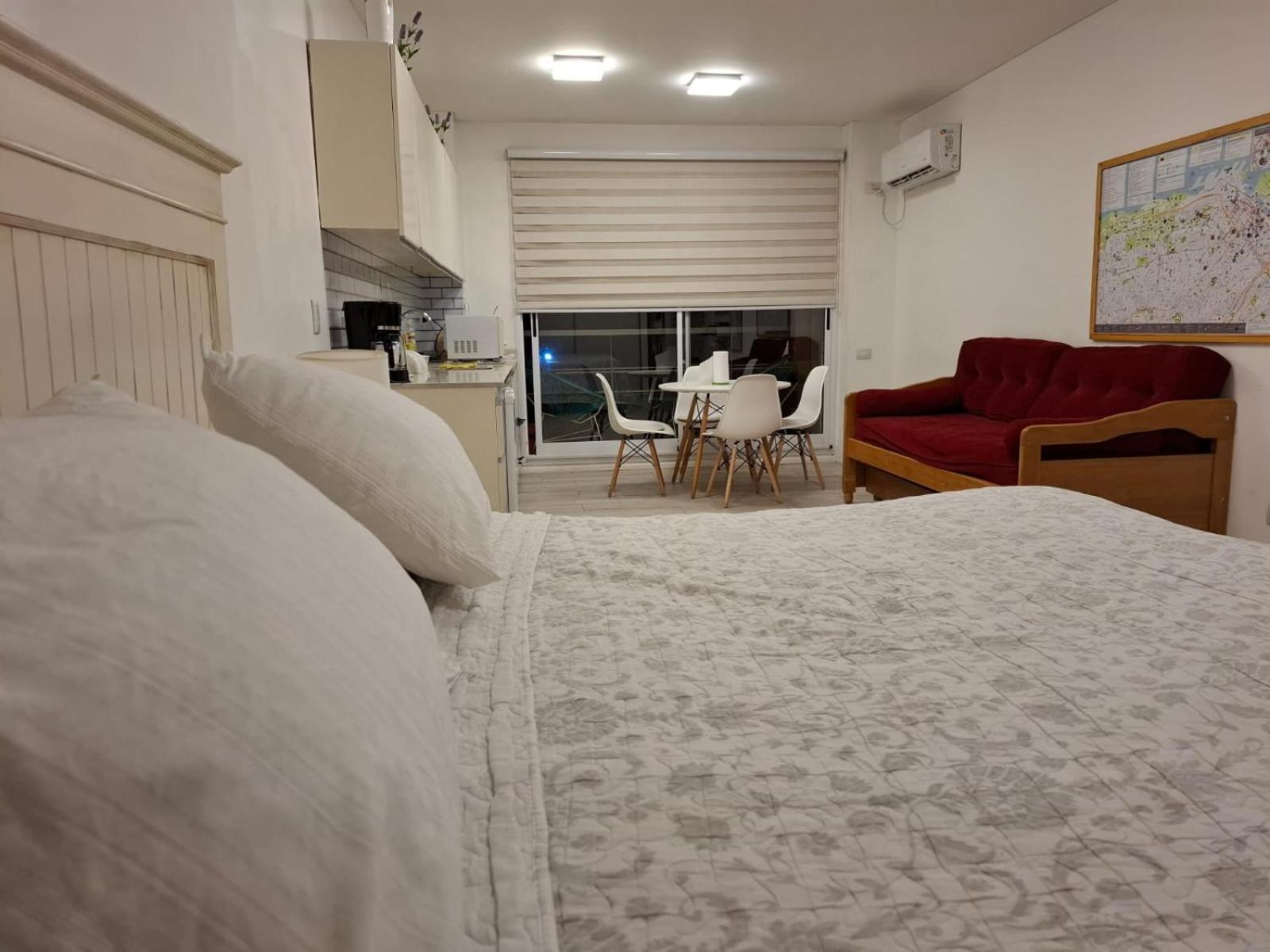 Monoambiente Cerca De Todo Recoleta Apartment Buenos Aires Exterior photo